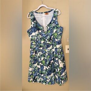 Sleeveless Floral Fit-and-Flare Dress in Blue & Green